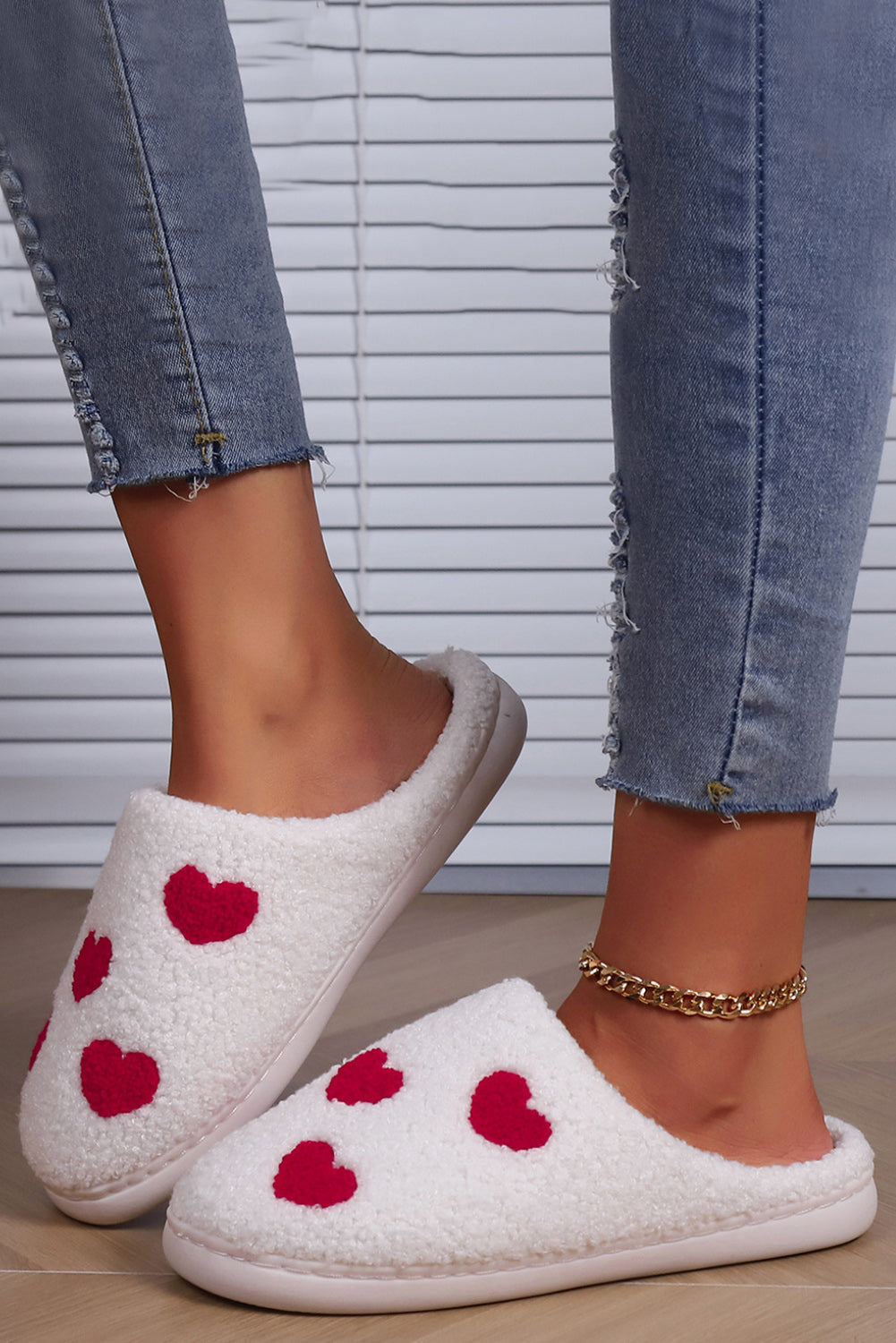 White Valentines Day Hearts Print House Slippers