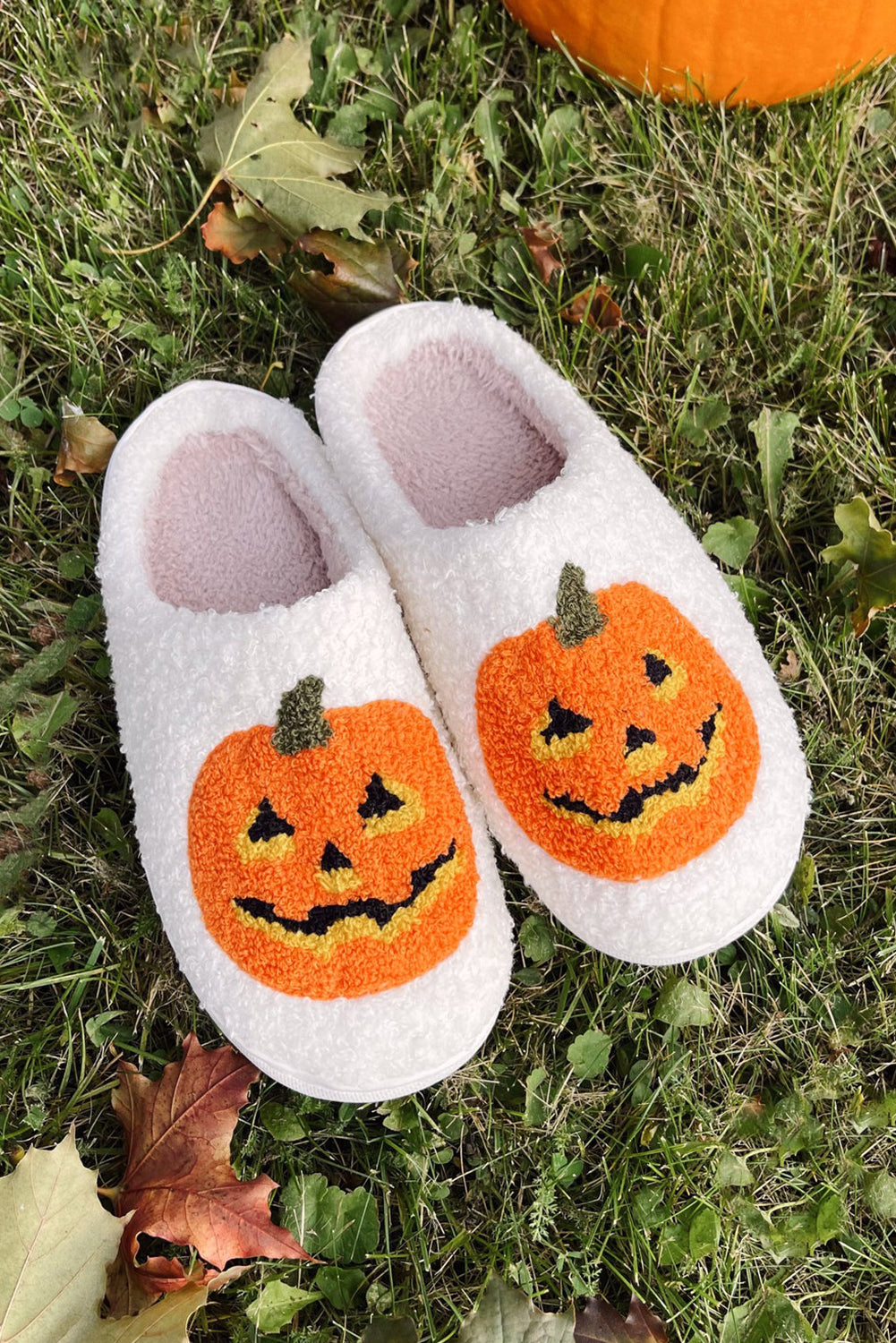 White Halloween Pumpkin Print Slippers