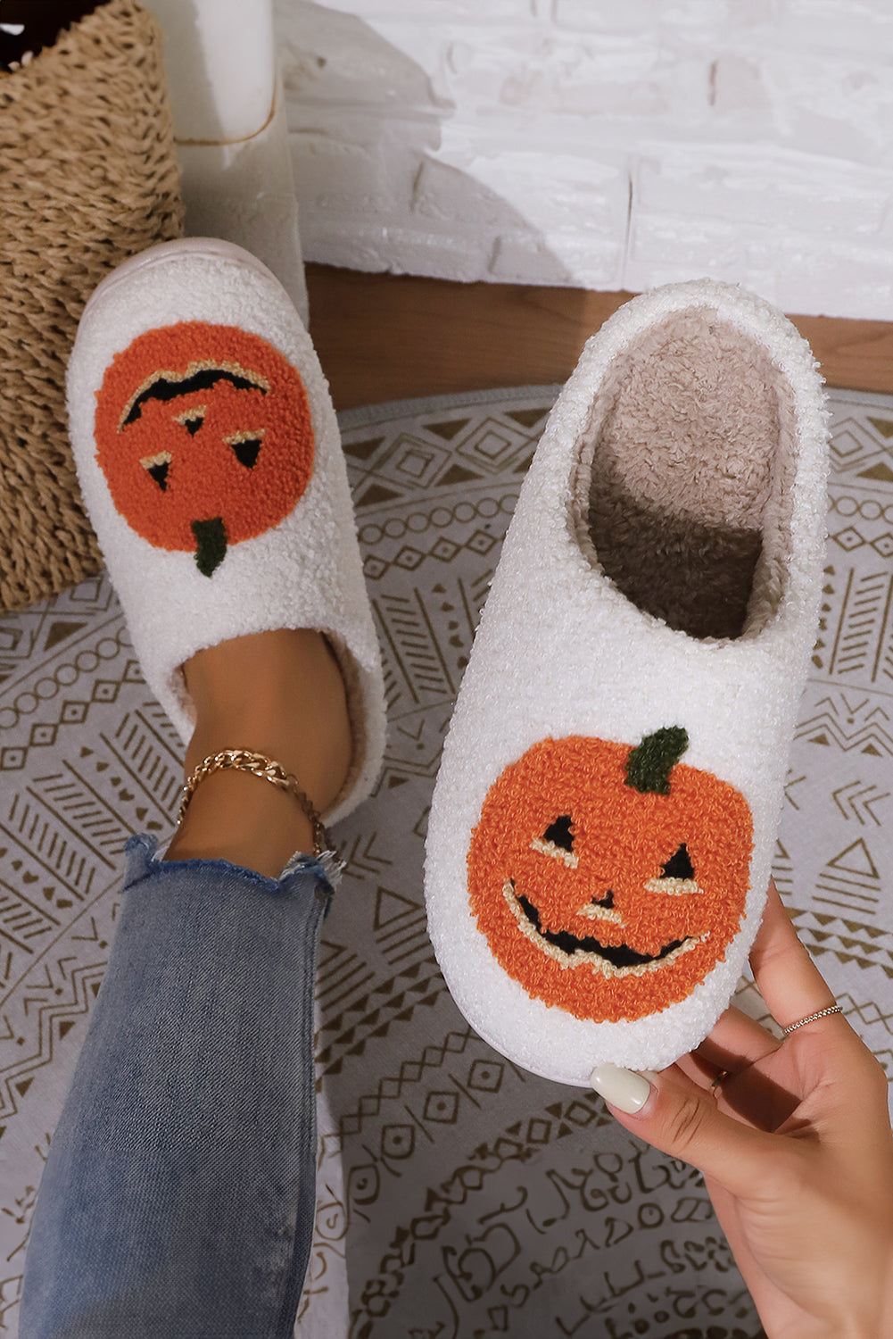 White Halloween Pumpkin Print Slippers