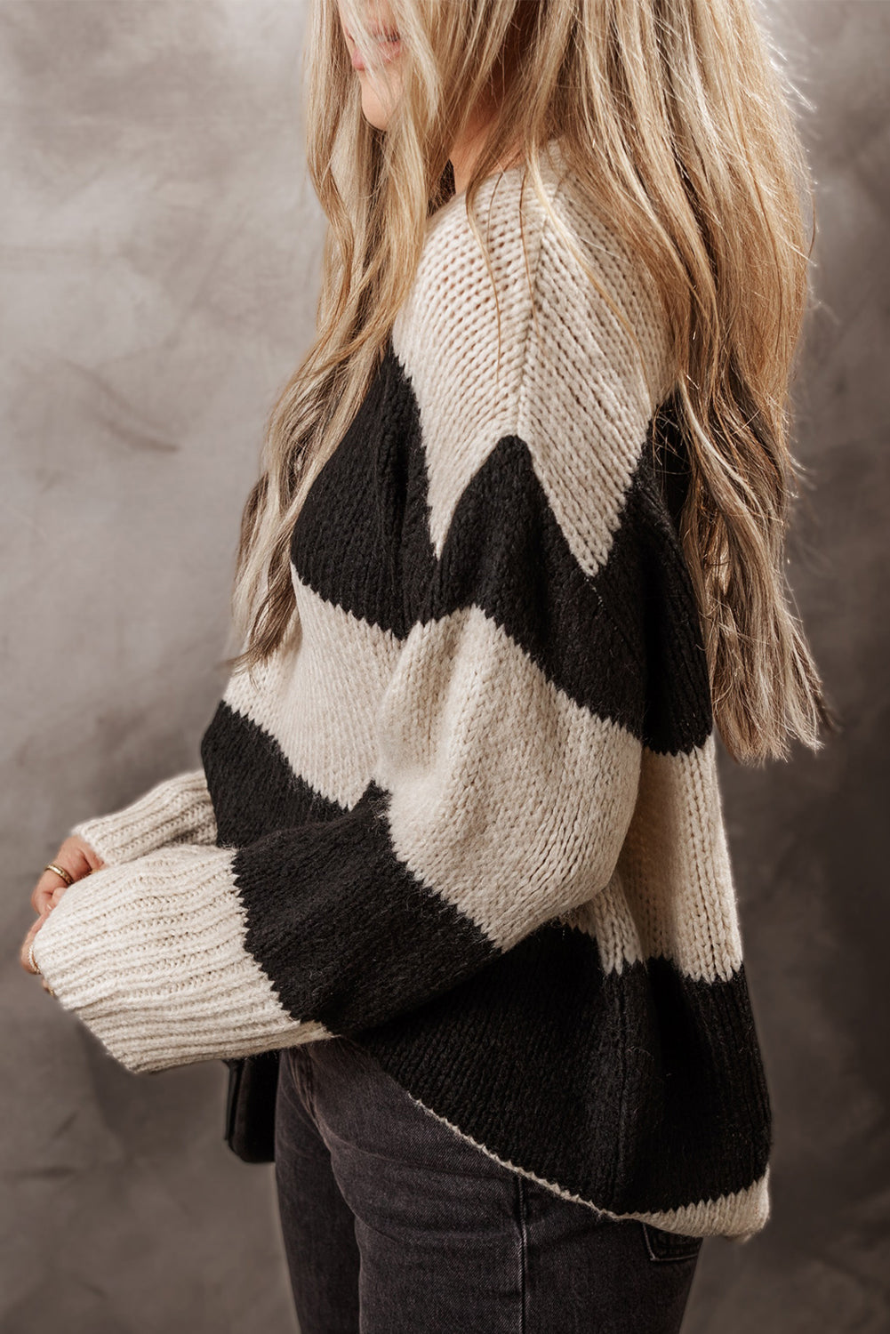 Jet Stream Colorblock Loose Pullover Sweater