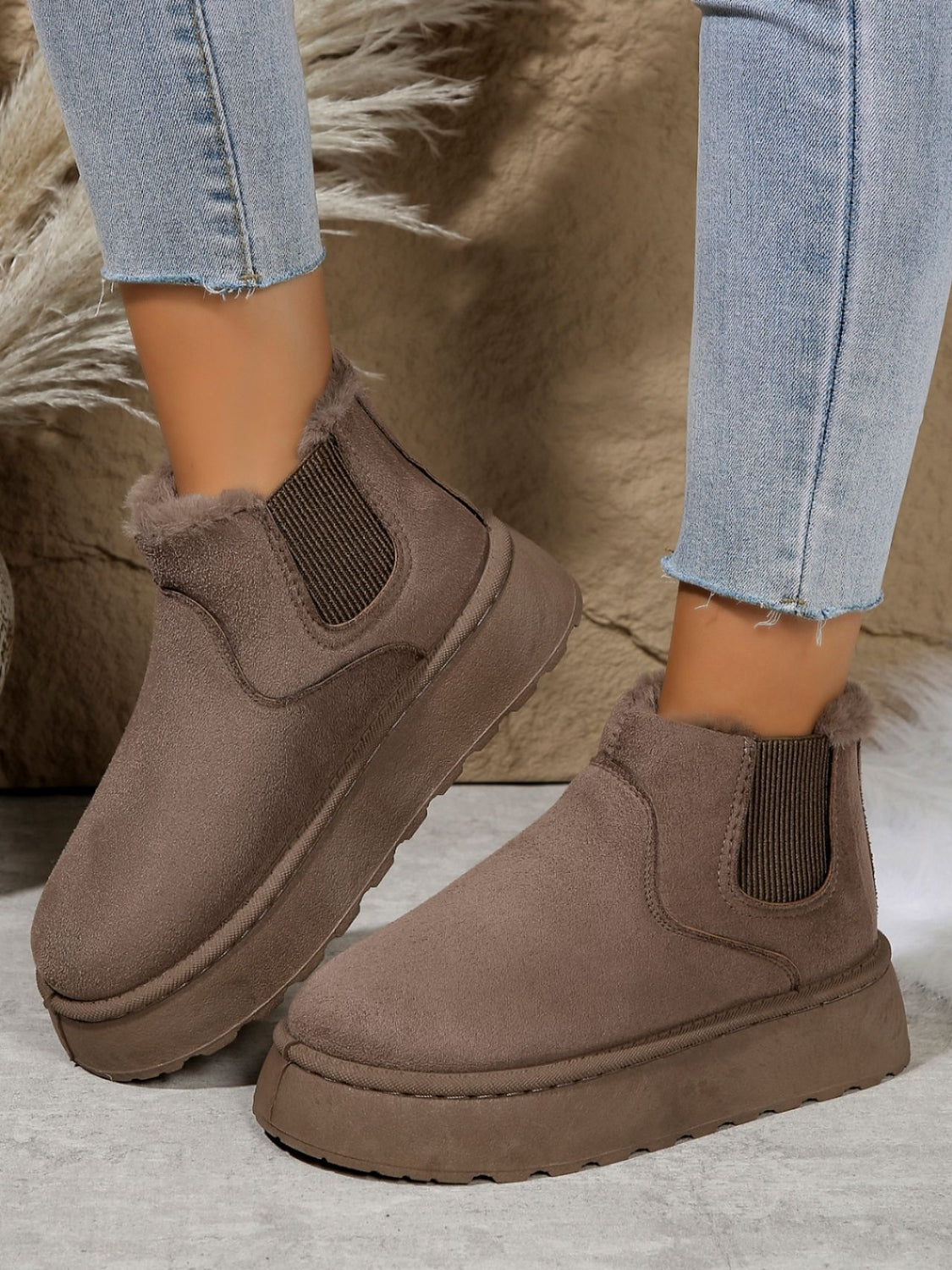 Suede Round Toe Platform Boots